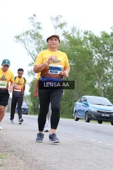 Runner Photo 2071279