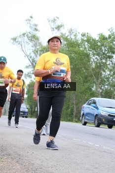 Runner Photo 2071283
