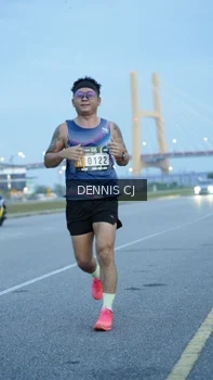Runner Photo 2071395