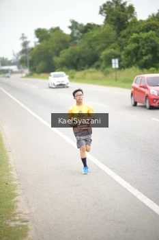 Runner Photo 2071542