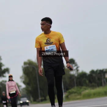 Runner Photo 2071630