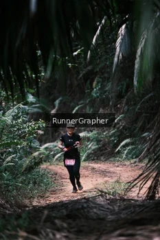 Runner Photo 2071640