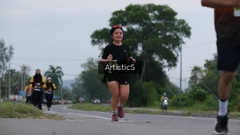 Runner Photo 2071661