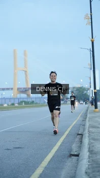 Runner Photo 2071664