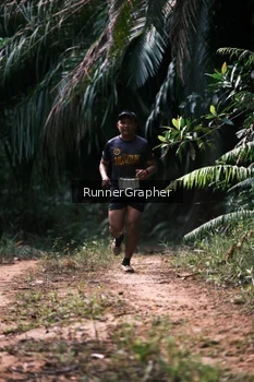 Runner Photo 2071684