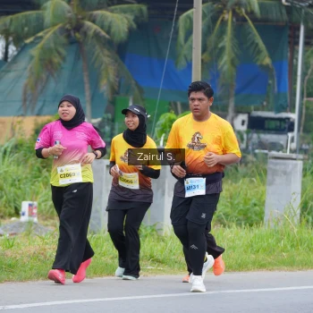 Runner Photo 2071689