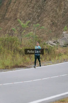 Runner Photo 2071702