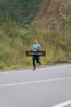 Runner Photo 2071710
