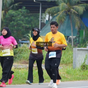 Runner Photo 2071722