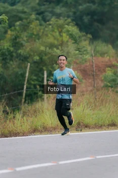 Runner Photo 2071742