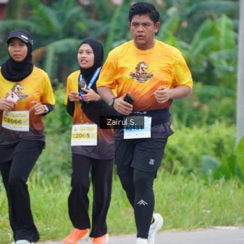 Runner Photo 2071746