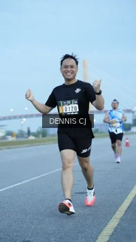 Runner Photo 2071748