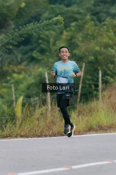 Runner Photo 2071752