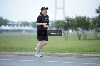 Runner Photo 2071762