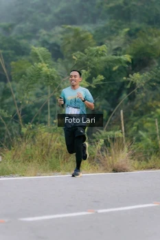 Runner Photo 2071764
