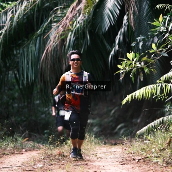 Runner Photo 2071789