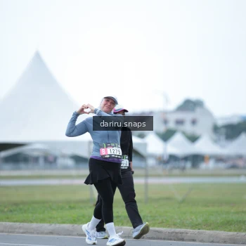 Runner Photo 2071796