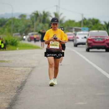 Runner Photo 2071817