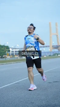 Runner Photo 2071838