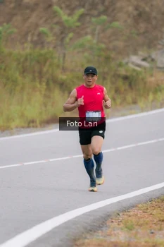 Runner Photo 2071858