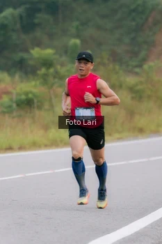 Runner Photo 2071877