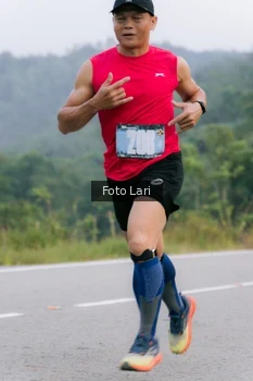 Runner Photo 2071915