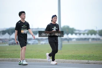 Runner Photo 2071955