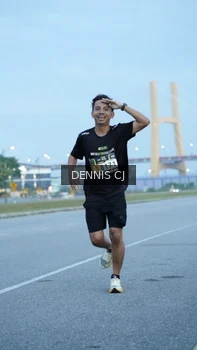 Runner Photo 2071956