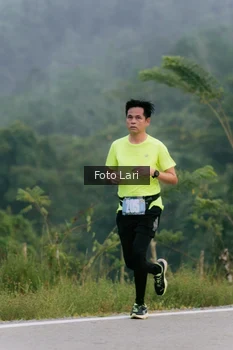 Runner Photo 2071978