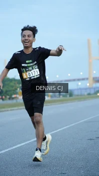Runner Photo 2071983