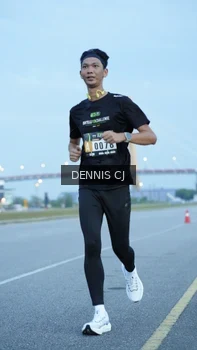 Runner Photo 2072060