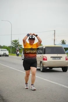 Runner Photo 2072065