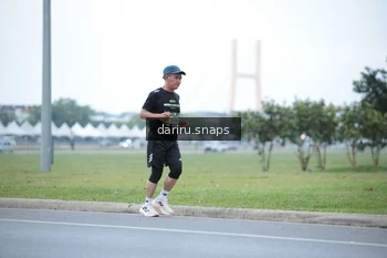 Runner Photo 2072102