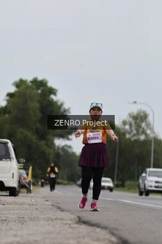 Runner Photo 2072154