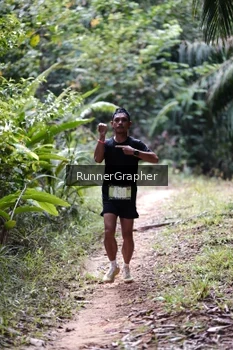 Runner Photo 2072210