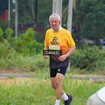 Runner Photo 2072223