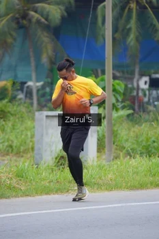 Runner Photo 2072244