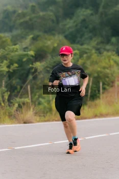 Runner Photo 2072252