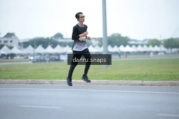 Runner Photo 2072264