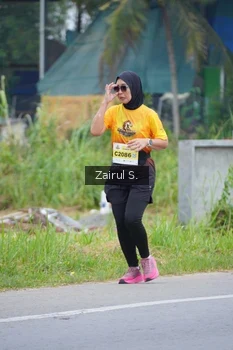 Runner Photo 2072270