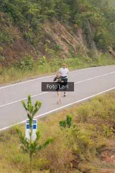 Runner Photo 2072274