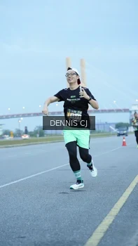 Runner Photo 2072289