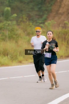 Runner Photo 2072312