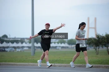Runner Photo 2072339