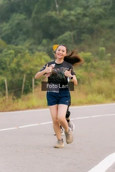 Runner Photo 2072354