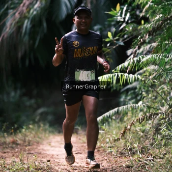 Runner Photo 2072355