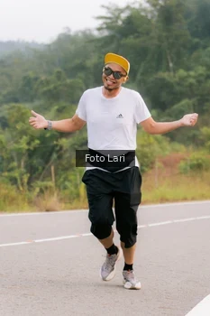 Runner Photo 2072375
