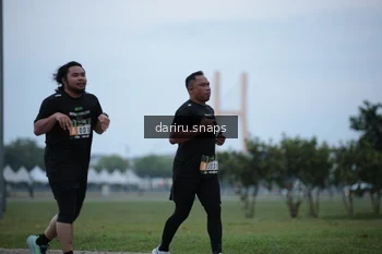 Runner Photo 2072401