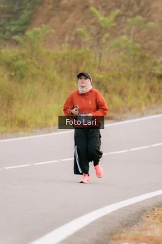 Runner Photo 2072411