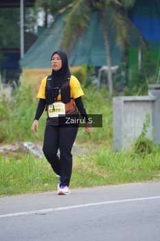 Runner Photo 2072450